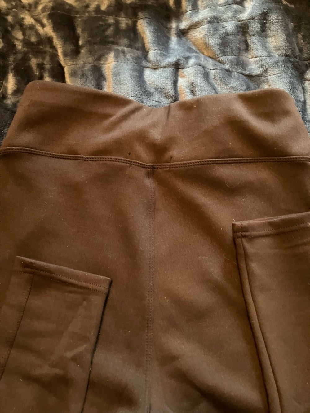 Streetwear Society Black High-Waist Leggings with Zipper Look Pockets - Picture 4 of 6
